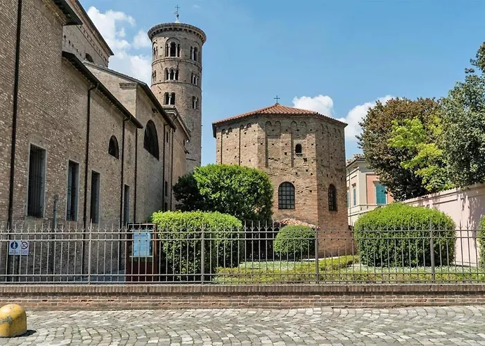 Center - Casa Luxury Дом отдыха